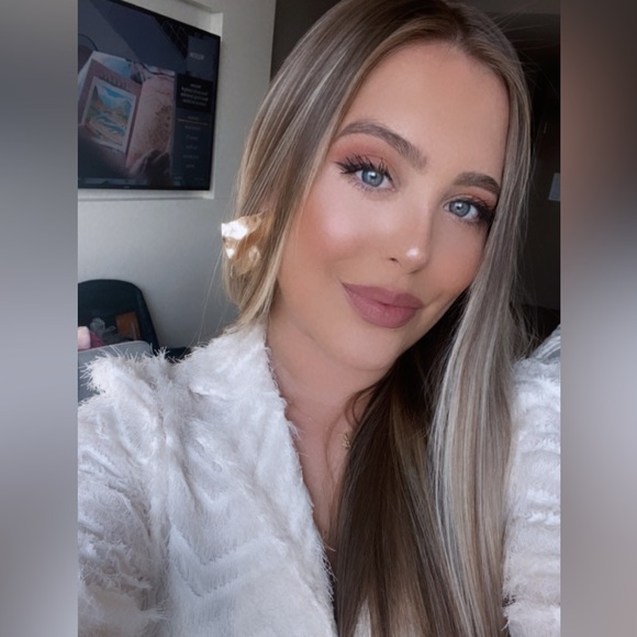 amandav74